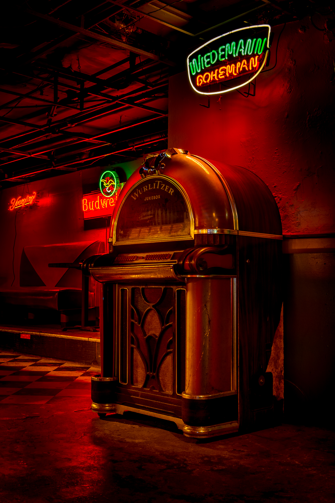 PoolHall-5